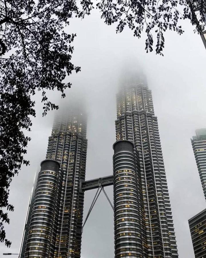 Albergue Twin Towers Dorms Kuala Lumpur Exterior foto